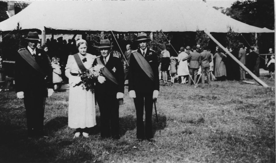 1937 38 Bue Barnhausen B