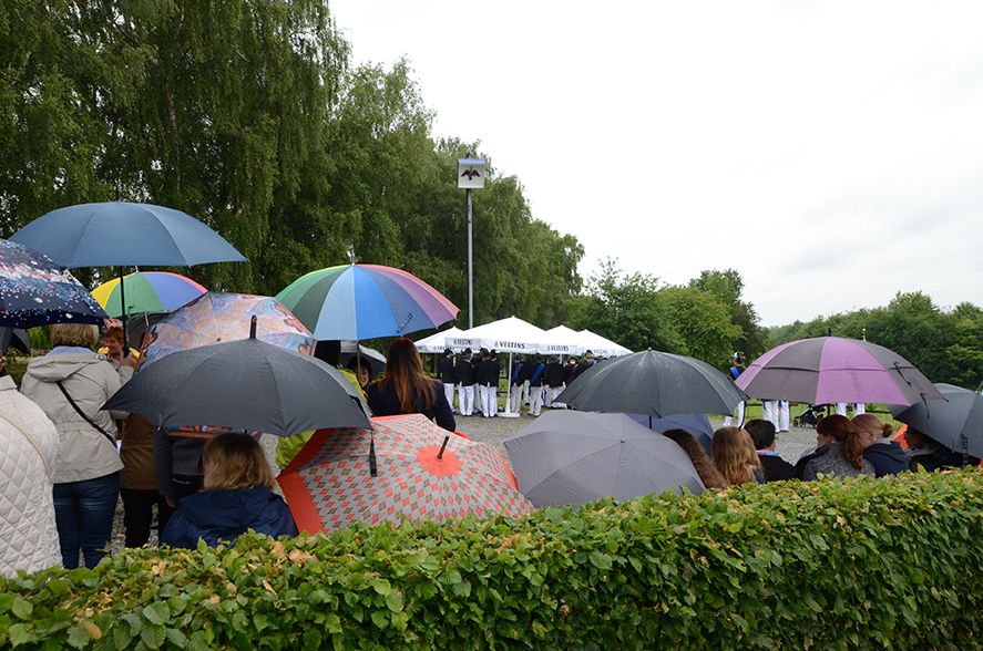 344 Schießen bei Regen