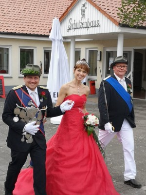 Sascha Julia Schmitz fit 300x400